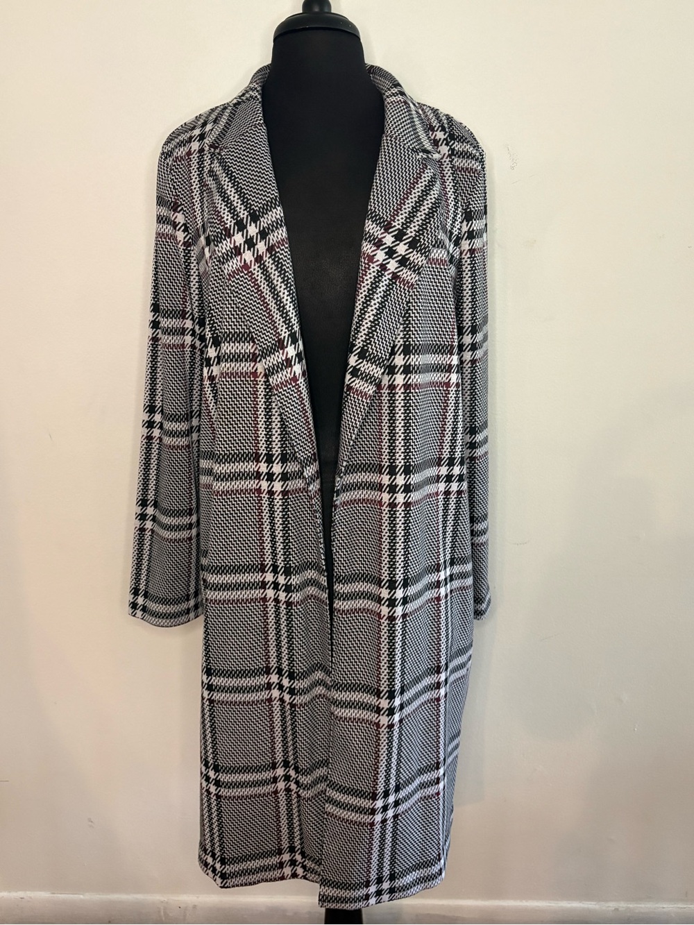 Plaid Open-Front Long Coatigan - Black & White L